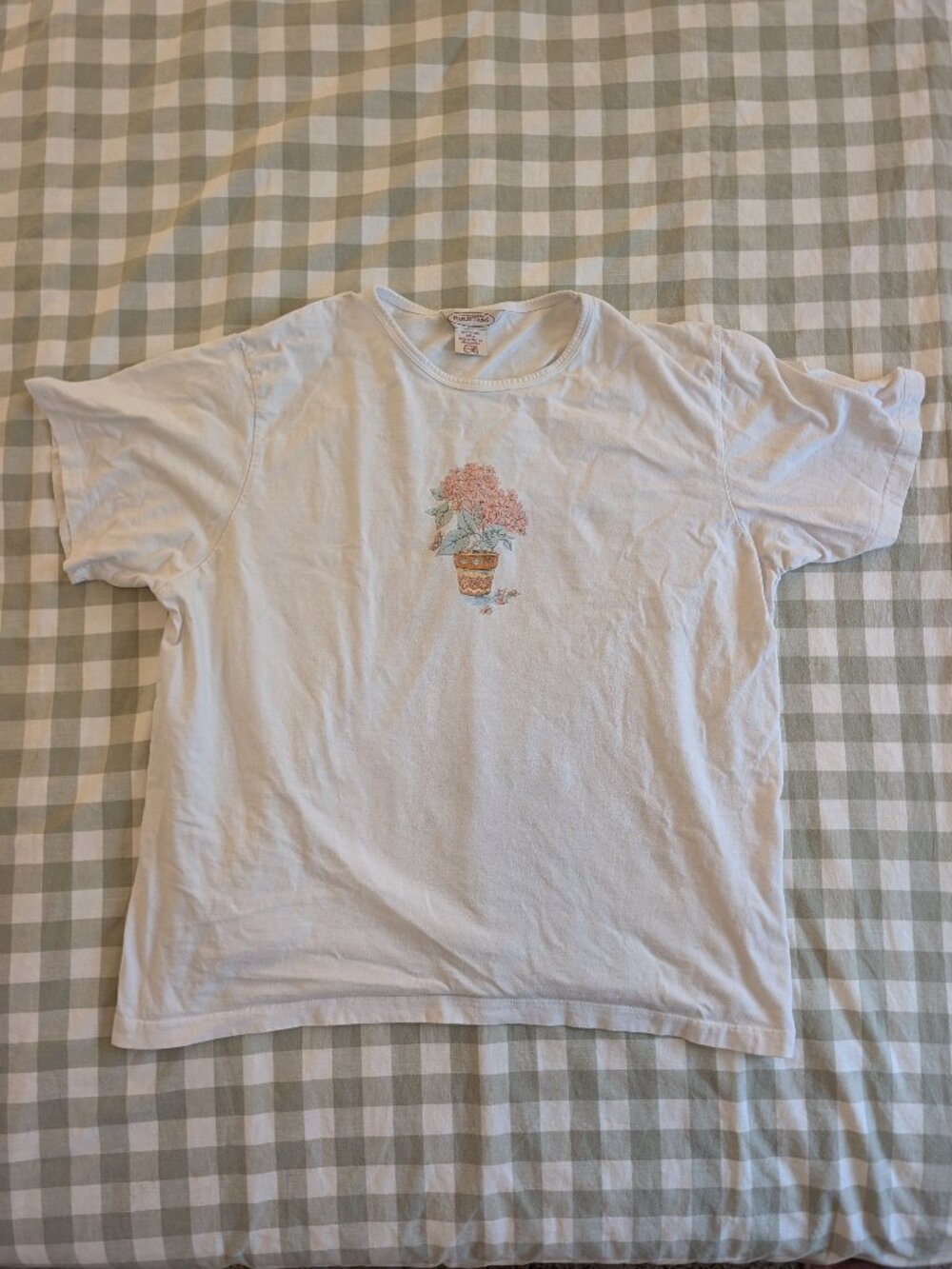 Northern Reflections Flower Graphic Tee